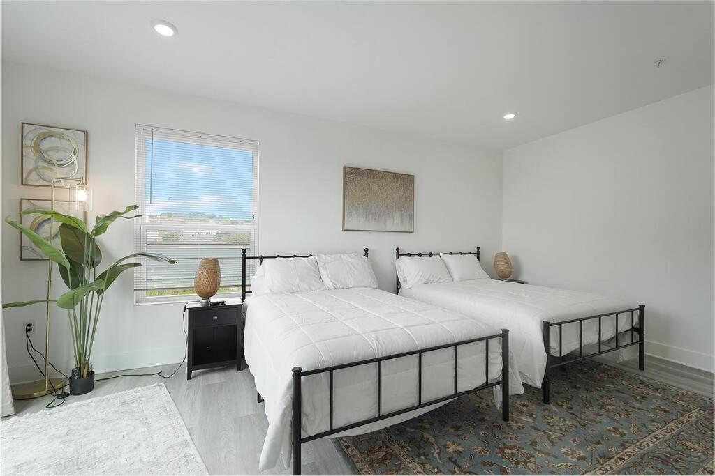 Enjoy City Skyline Views From Private Roofdeck! Washington Eksteriør billede