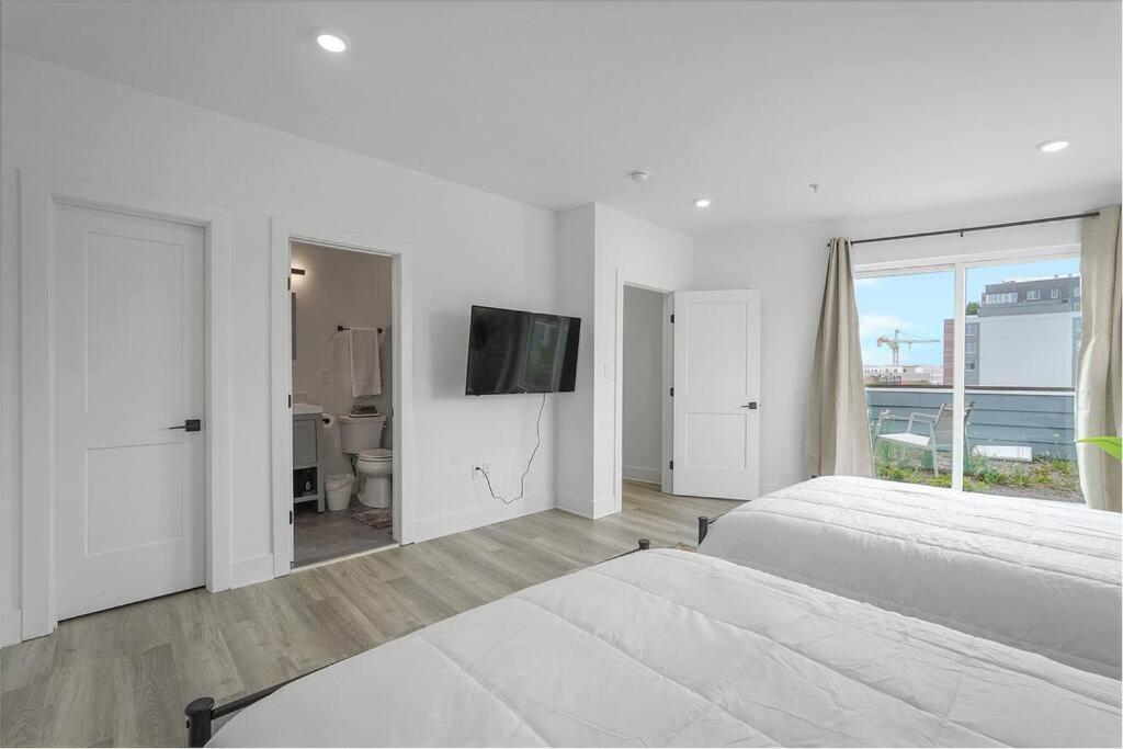 Enjoy City Skyline Views From Private Roofdeck! Washington Eksteriør billede